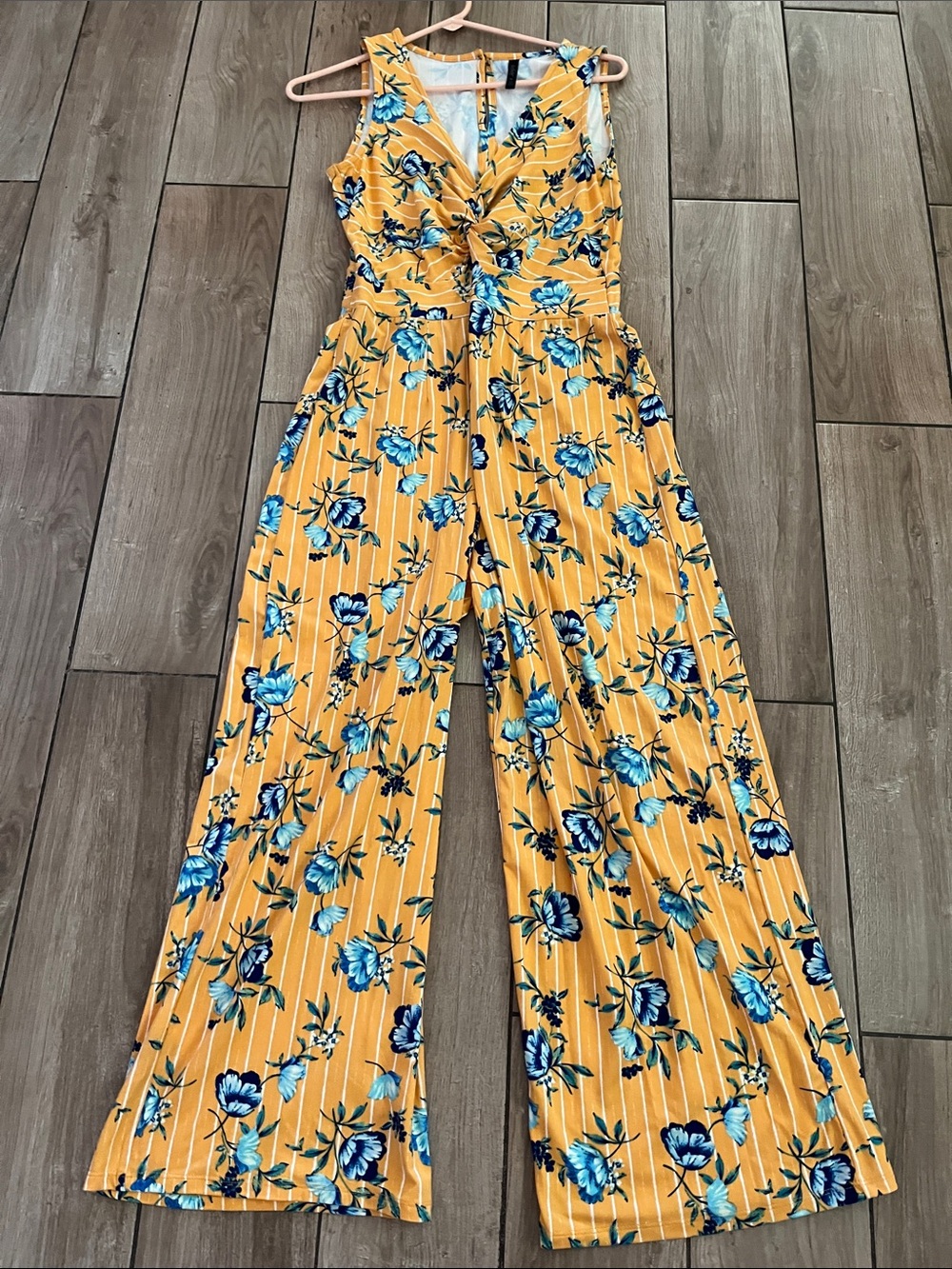 Summer easy-wear jumpsuit